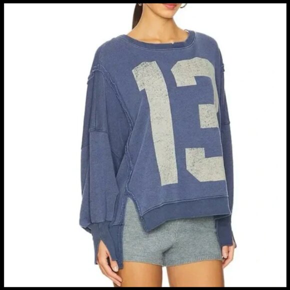 Free People Graphic 13 Camden Sweatshirt Size Small Blue NWT - Picture 3 of 8